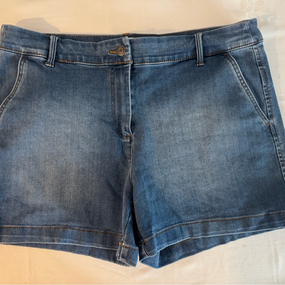 Sugar Magnolia Blue Jean Shorts Classic Medium Wash